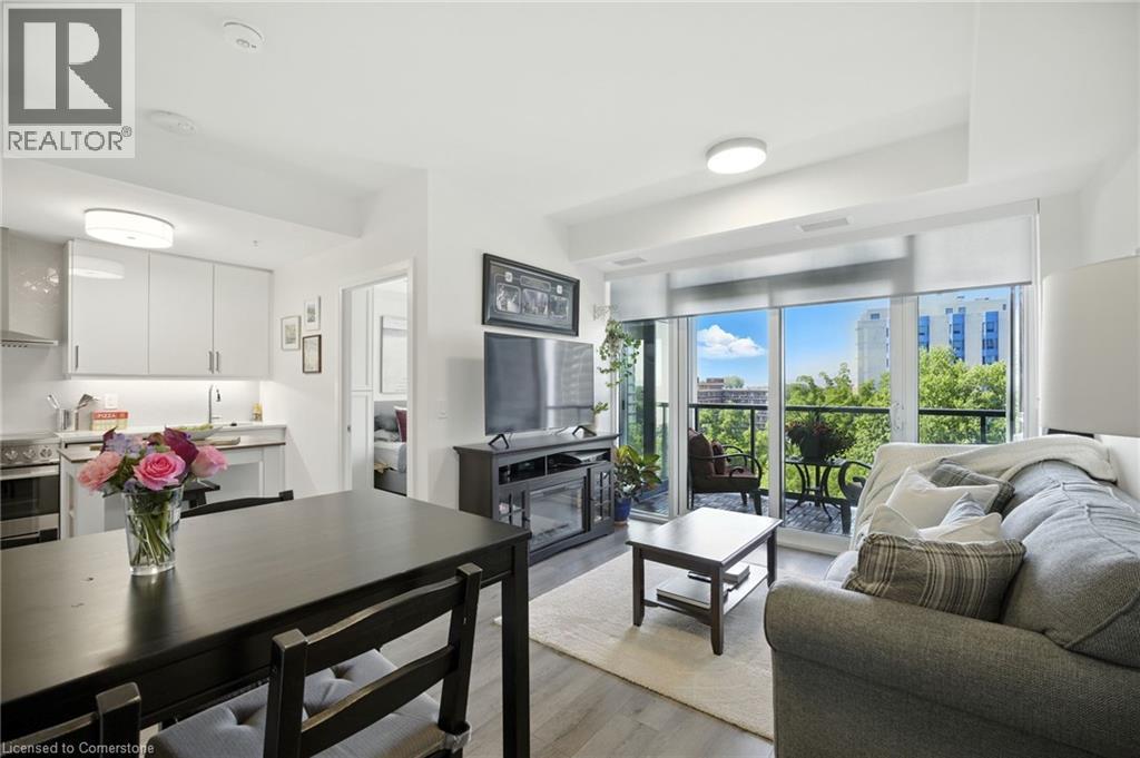 Photo 11 of 500 Brock Avenue Unit 701, Burlington ON