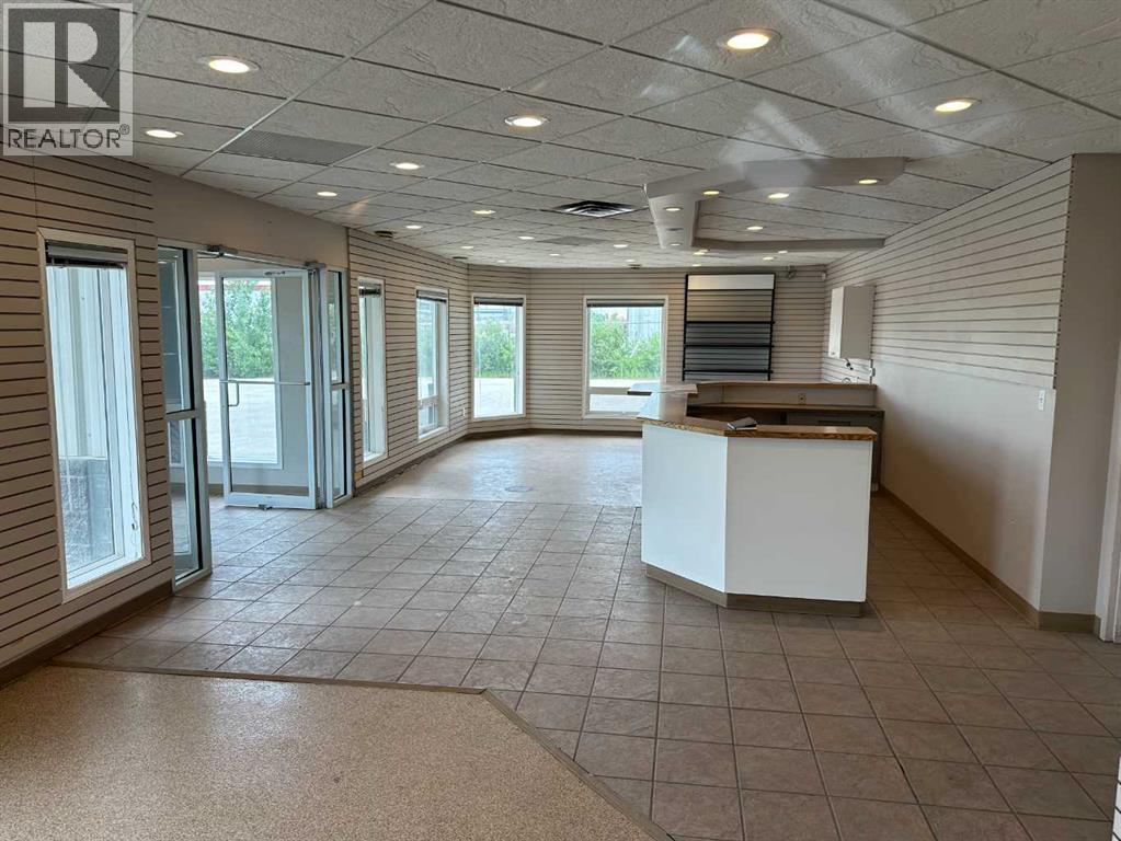 Photo 14 of 9502 99 Street, Clairmont AB