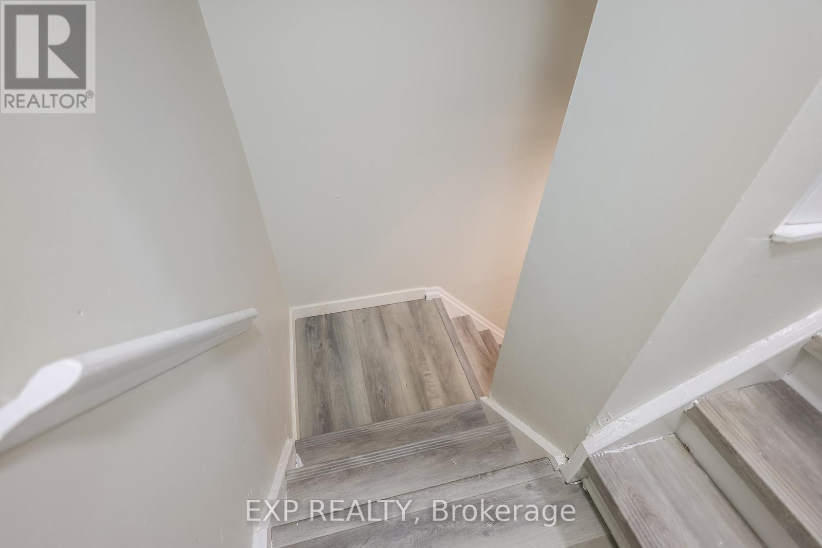 Photo 16 of 70 1180 Mississ Vly Boulevard, Mississauga ON