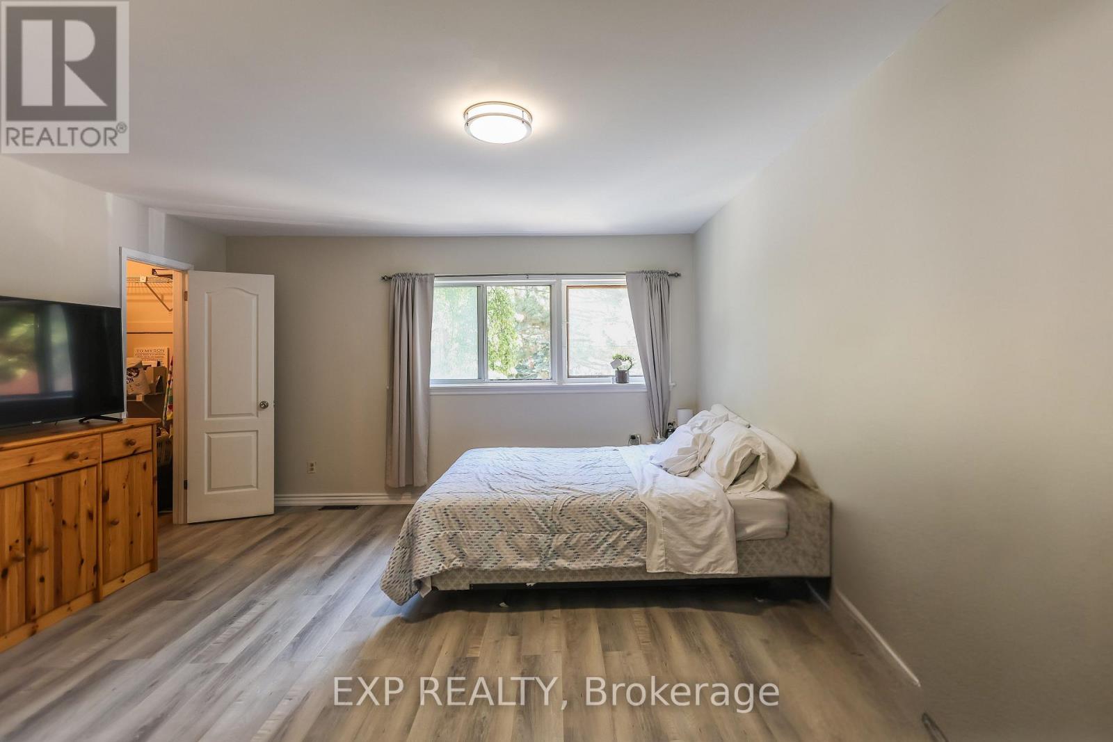 Photo 17 of 70 1180 Mississ Vly Boulevard, Mississauga ON
