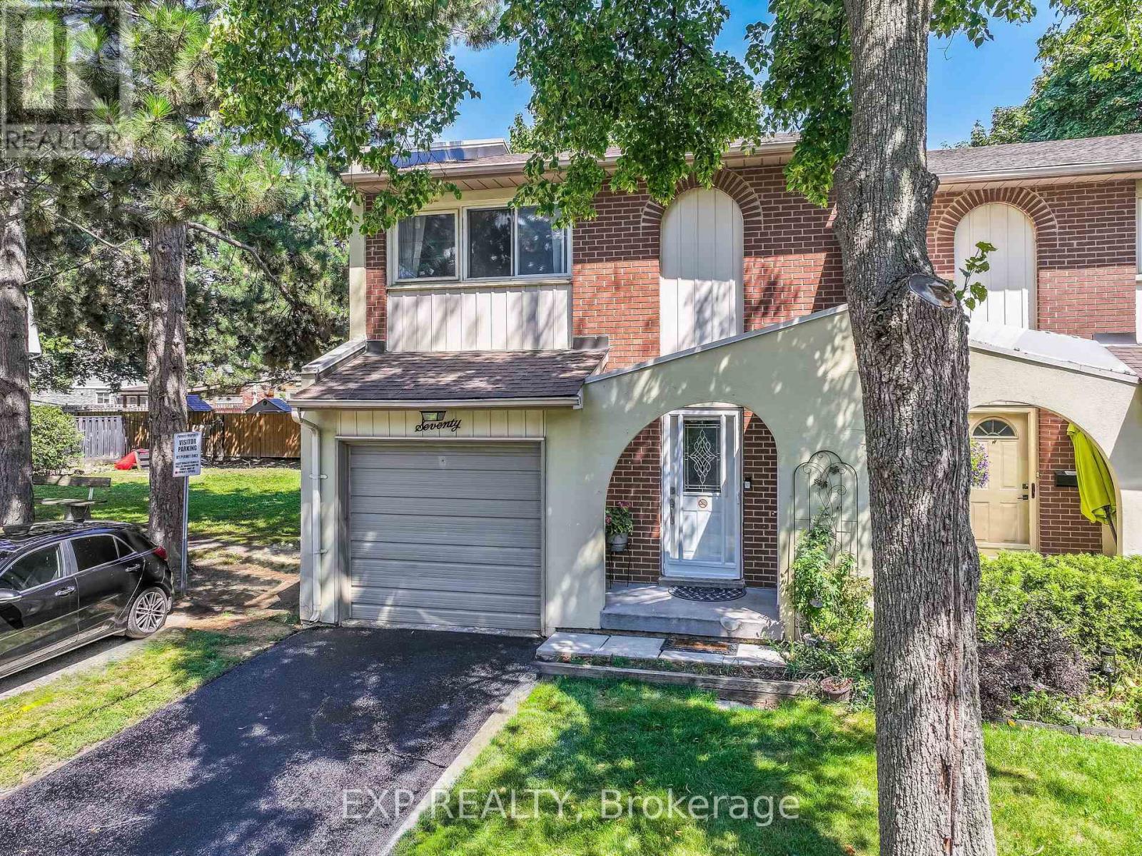 Photo 2 of 70 1180 Mississ Vly Boulevard, Mississauga ON