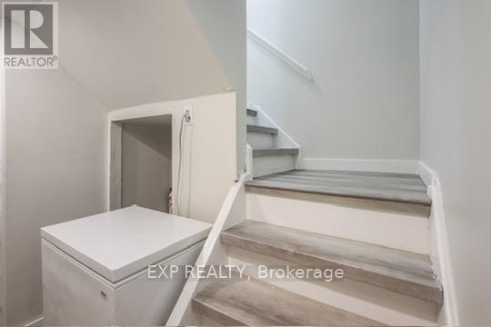 Photo 27 of 70 1180 Mississ Vly Boulevard, Mississauga ON