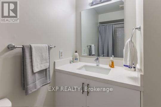 Photo 43 of 70 1180 Mississ Vly Boulevard, Mississauga ON
