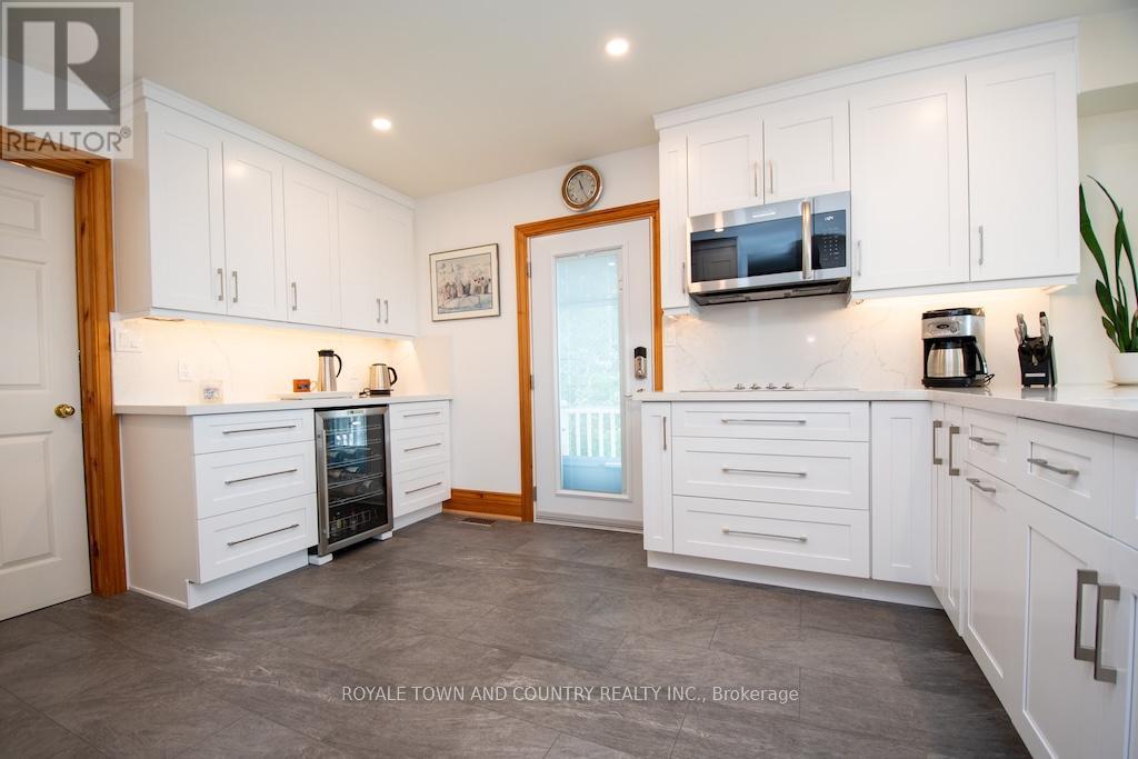 Photo 14 of 24 Goodman Road, Kawartha Lakes ON