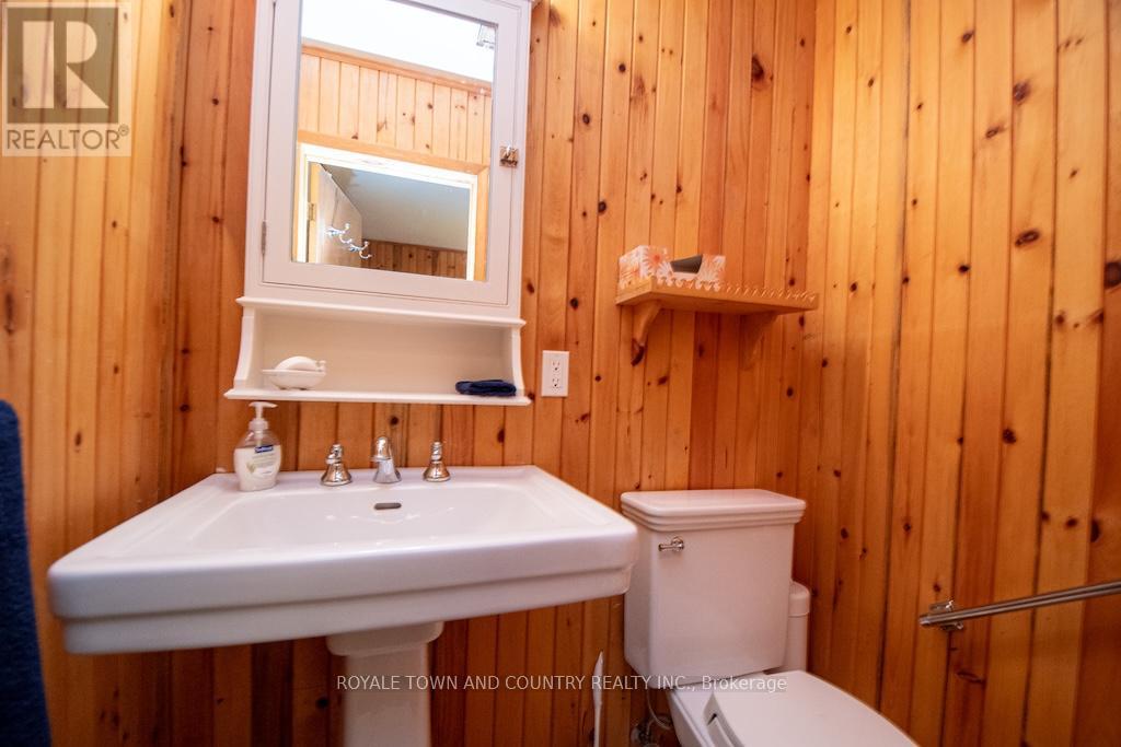 Photo 38 of 24 Goodman Road, Kawartha Lakes ON