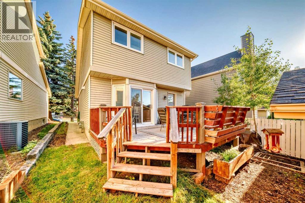 Photo 47 of 51 Strathearn Crescent Sw, Calgary AB