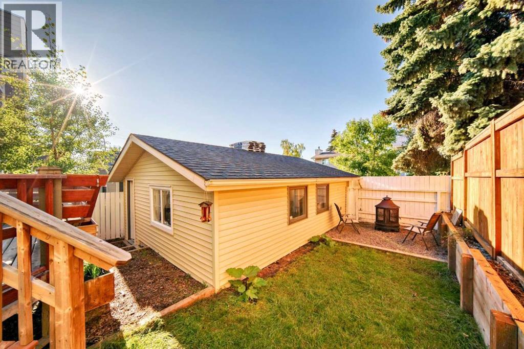 Photo 46 of 51 Strathearn Crescent Sw, Calgary AB