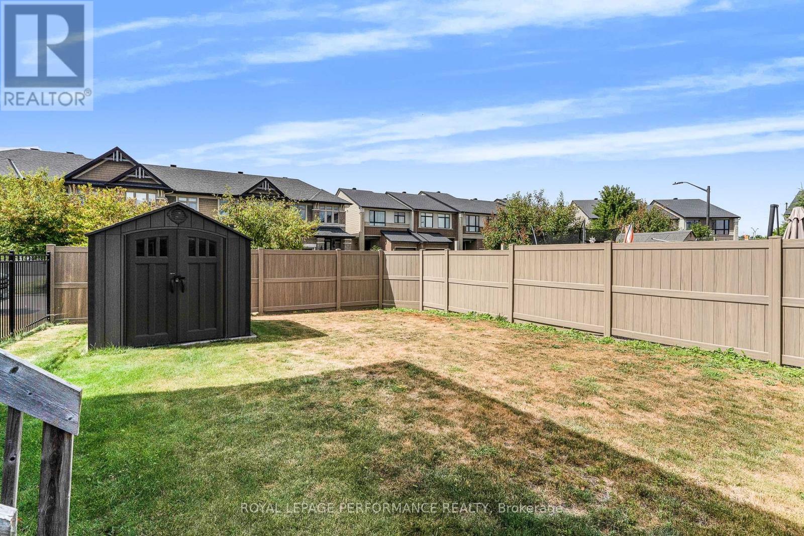 Photo 30 of 328 Ballinville Circle, Ottawa ON