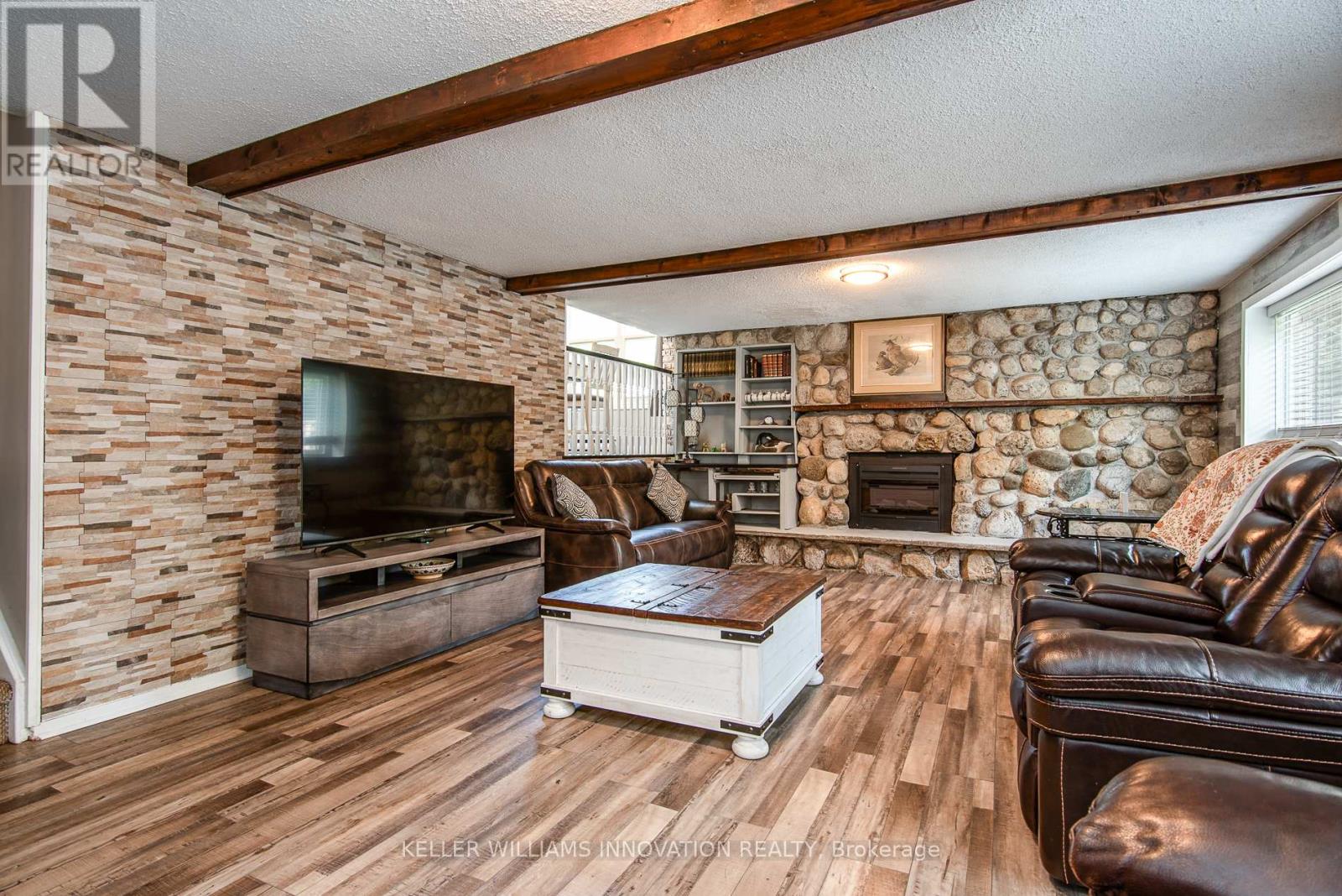 Photo 27 of 8 Pickwick Place, Guelph ON