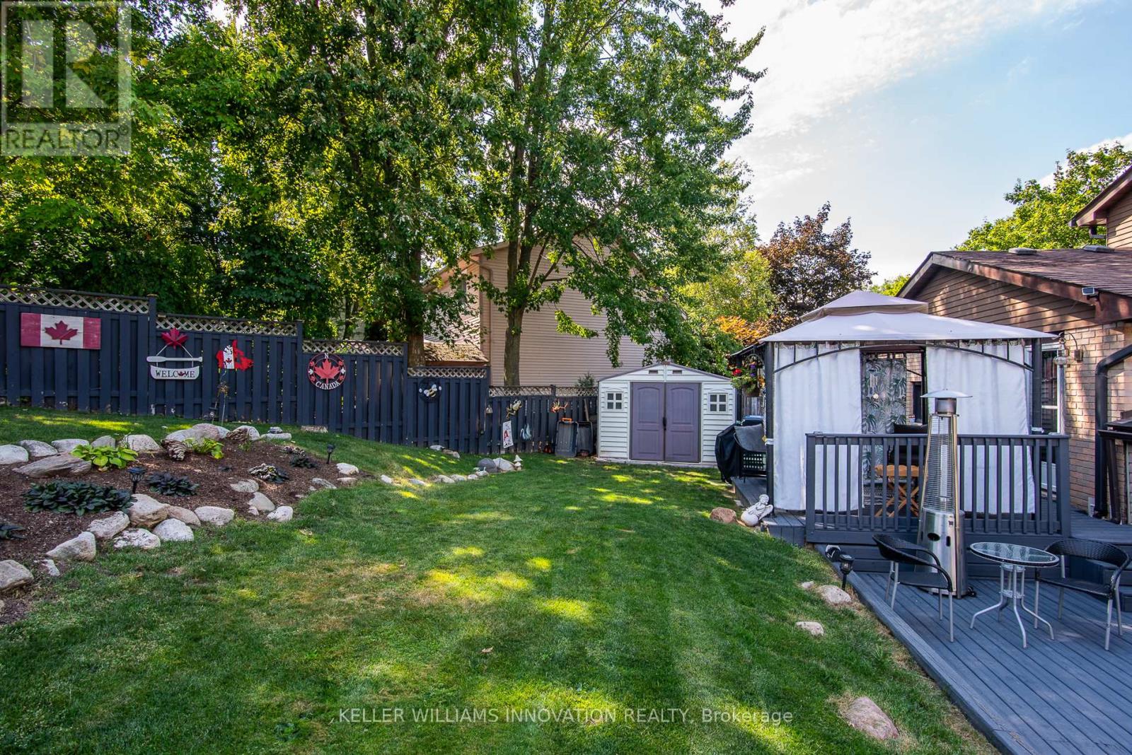 Photo 6 of 8 Pickwick Place, Guelph ON