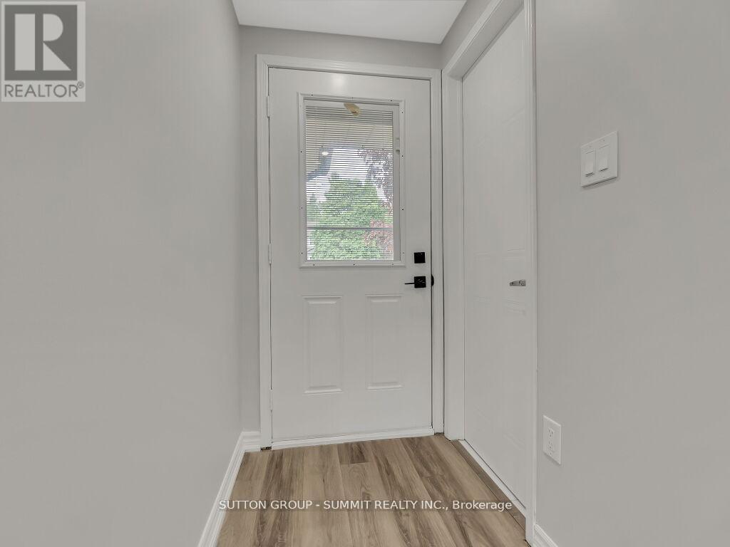 Photo 20 of 2 Grandridge Crescent, Guelph ON