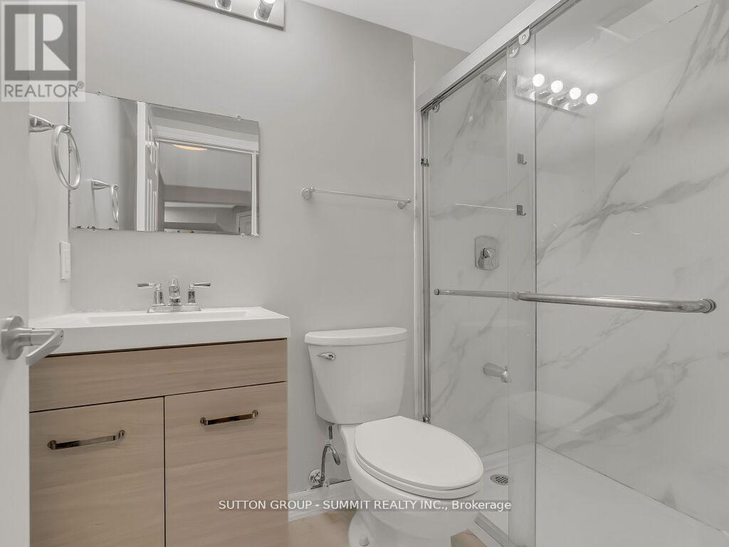 Photo 24 of 2 Grandridge Crescent, Guelph ON