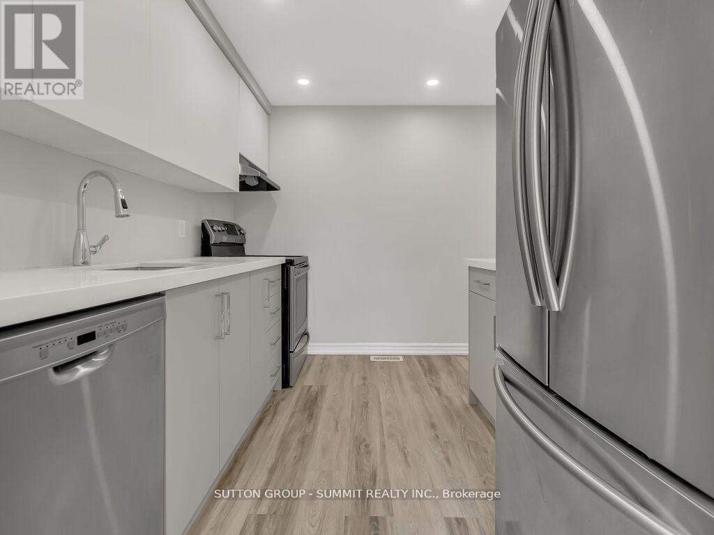 Photo 7 of 2 Grandridge Crescent, Guelph ON