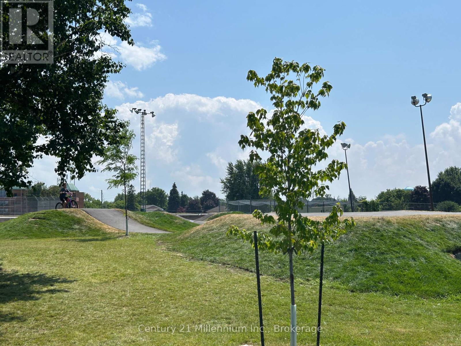 Photo 17 of 202 460 Ontario Street, Collingwood ON