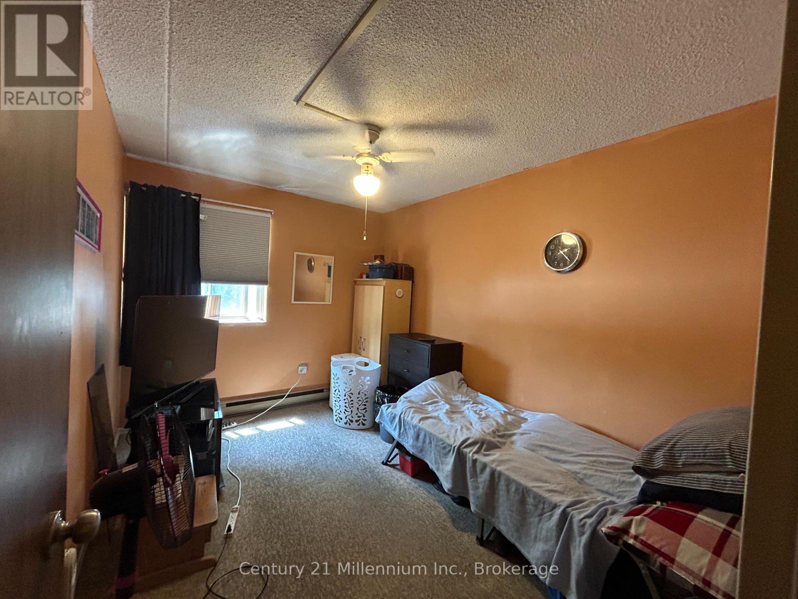 Photo 6 of 202 460 Ontario Street, Collingwood ON
