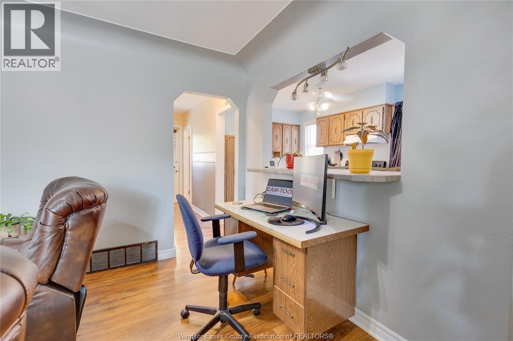 Photo 10 of 1075 Prado Place, Windsor ON