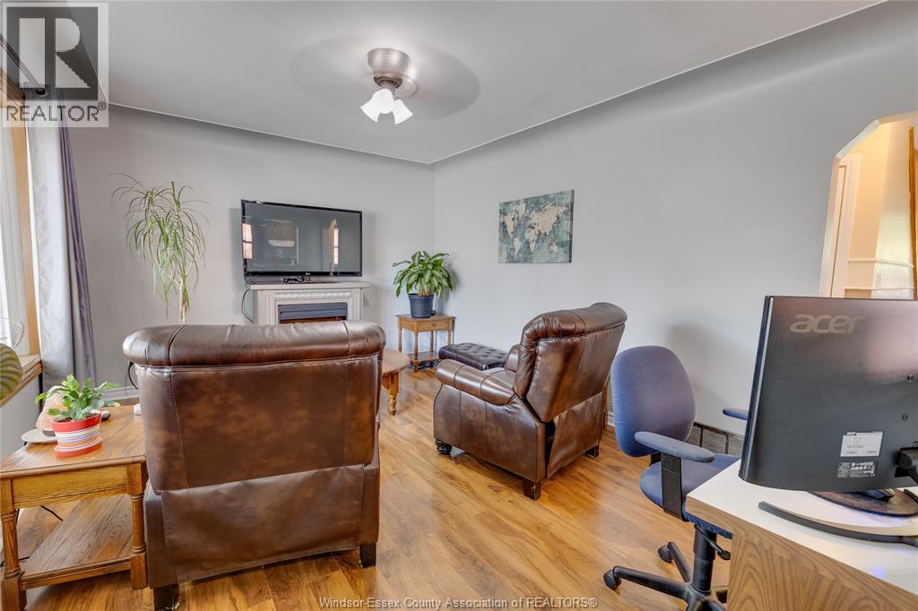 Photo 4 of 1075 Prado Place, Windsor ON
