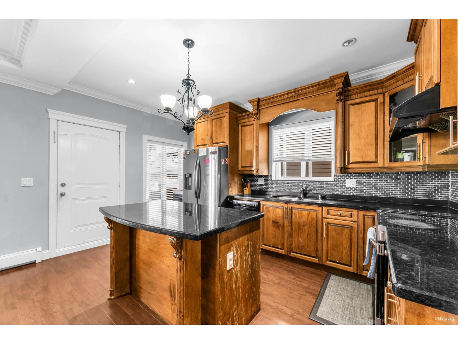 Photo 17 of 7059 144 B Street, Surrey BC