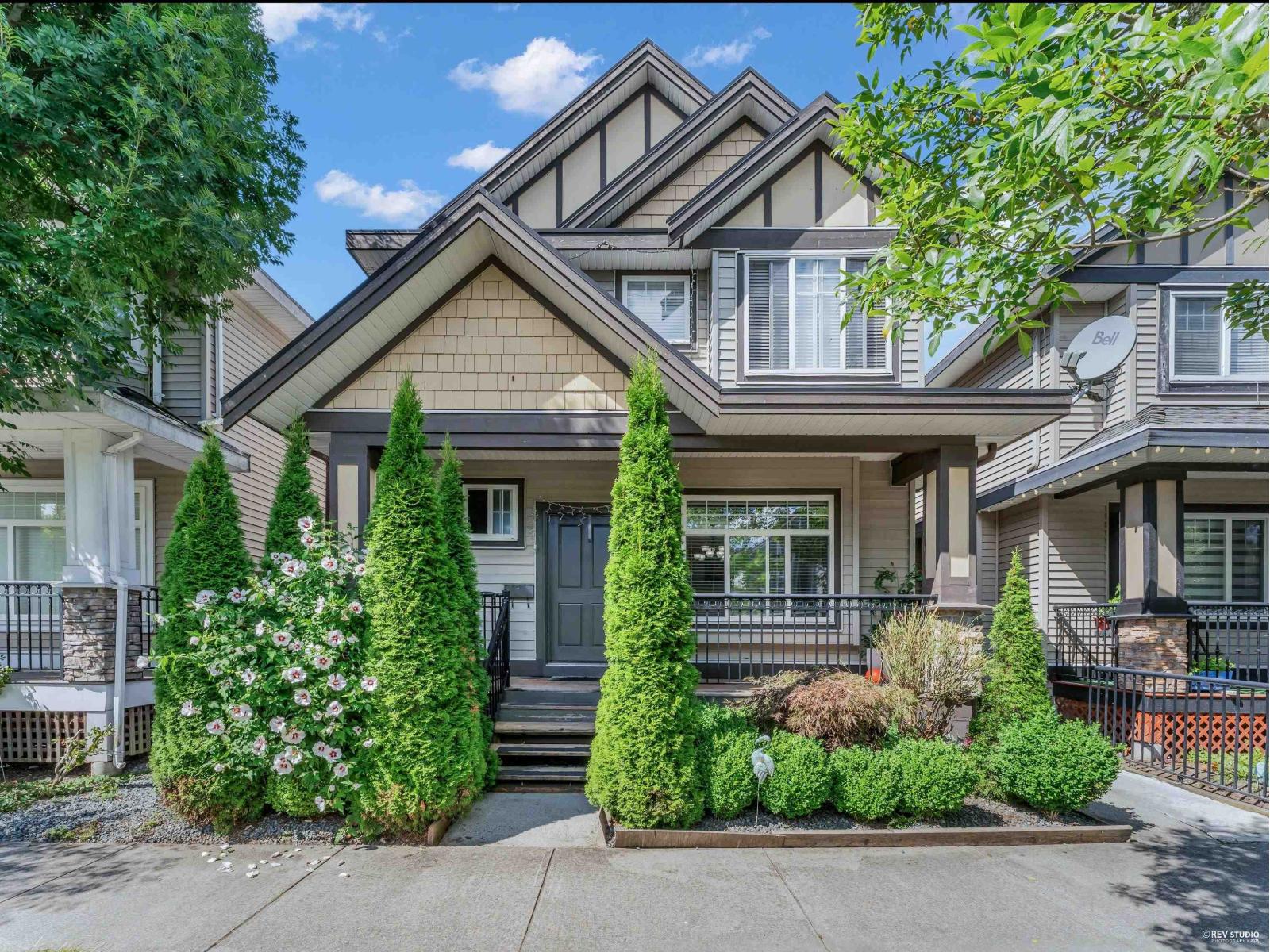 Photo 32 of 7059 144 B Street, Surrey BC