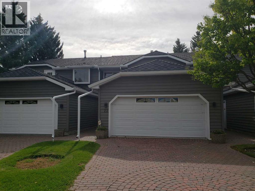 Photo 1 of 22 Wood Crescent Sw, Calgary AB