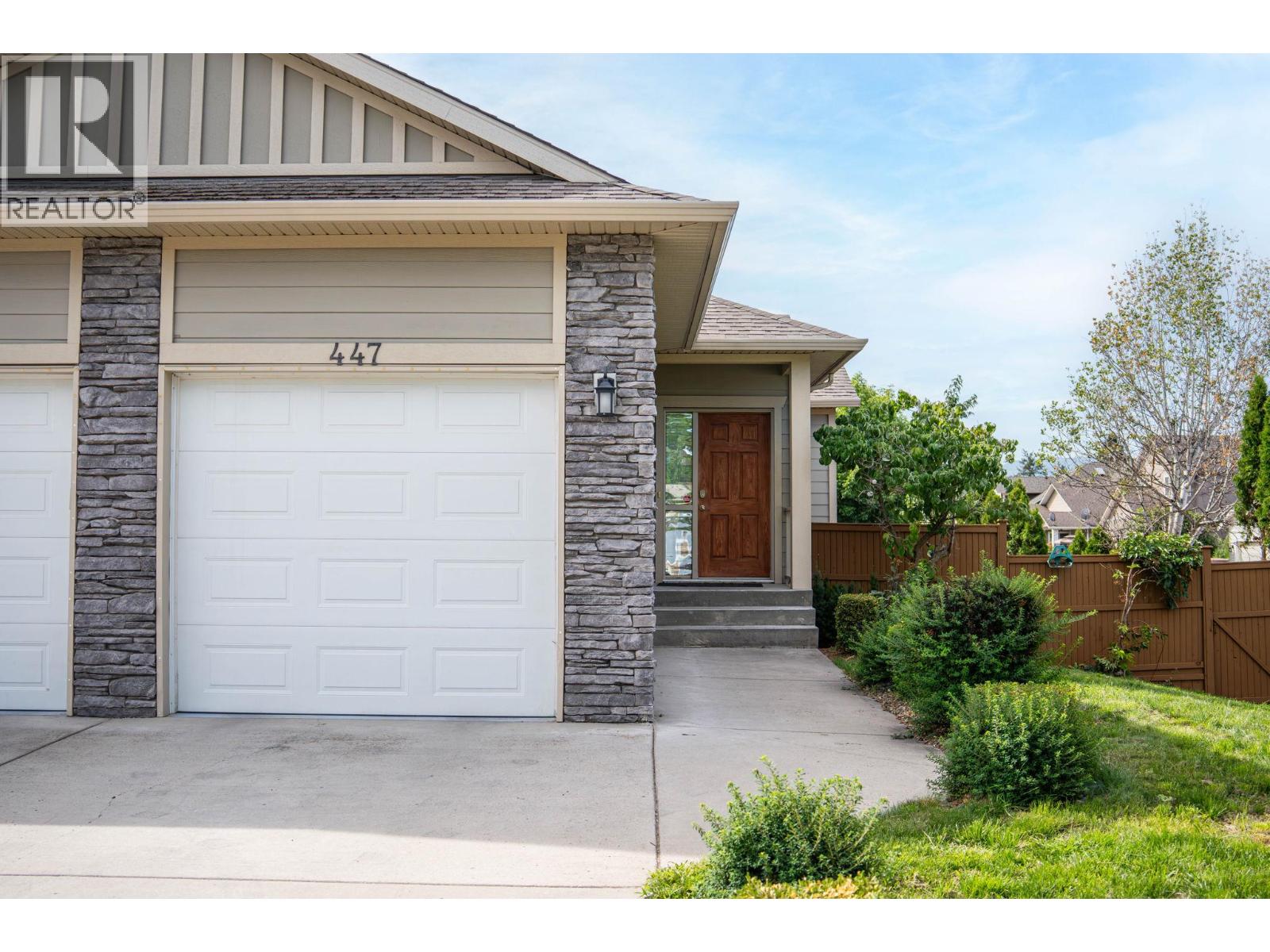 Photo 18 of 447 Stetson Street, Kelowna BC
