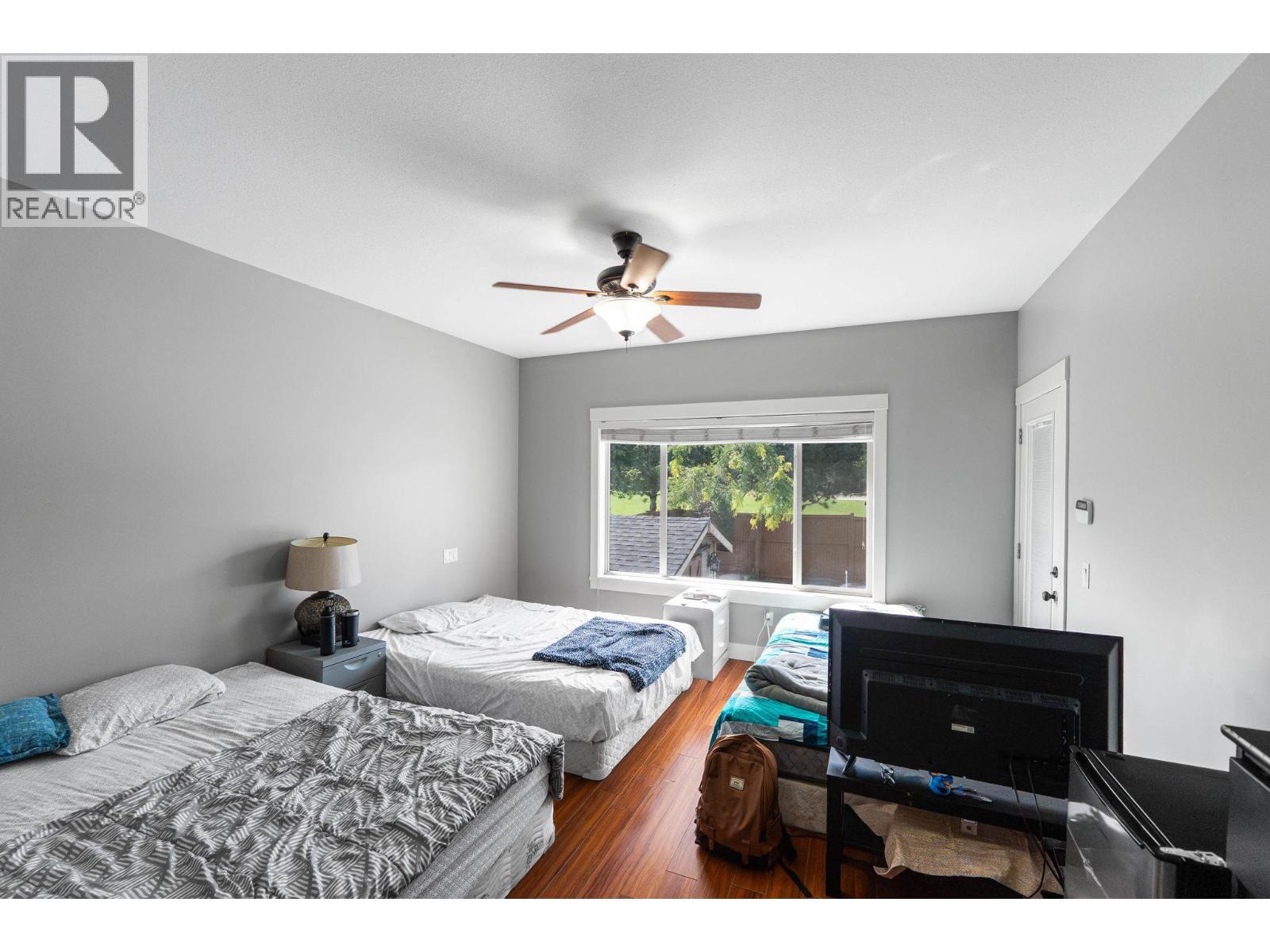 Photo 15 of 447 Stetson Street, Kelowna BC