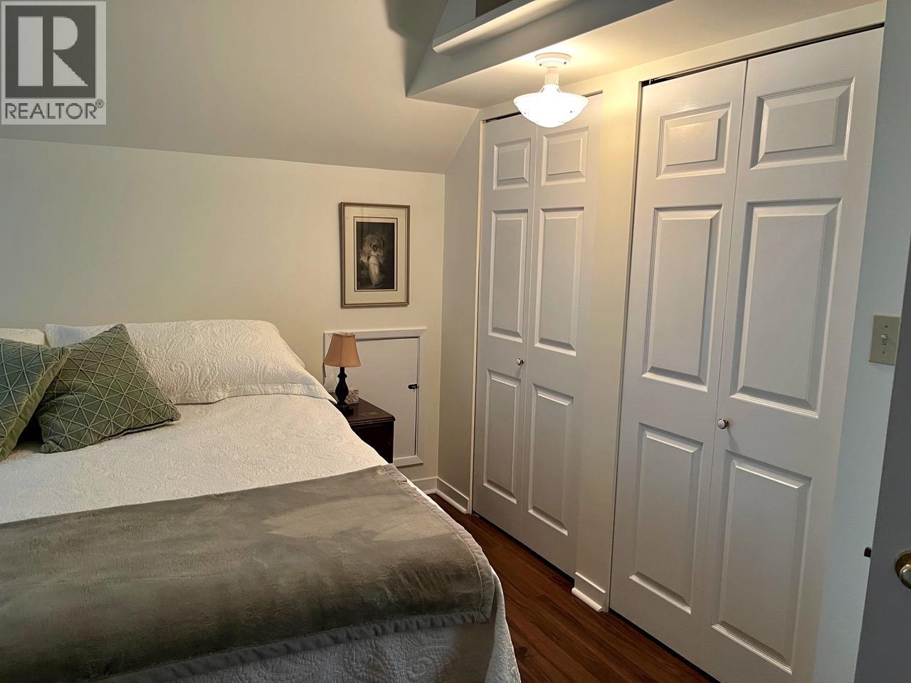 Photo 12 of 1419 Cherry Crescent W, Kelowna BC