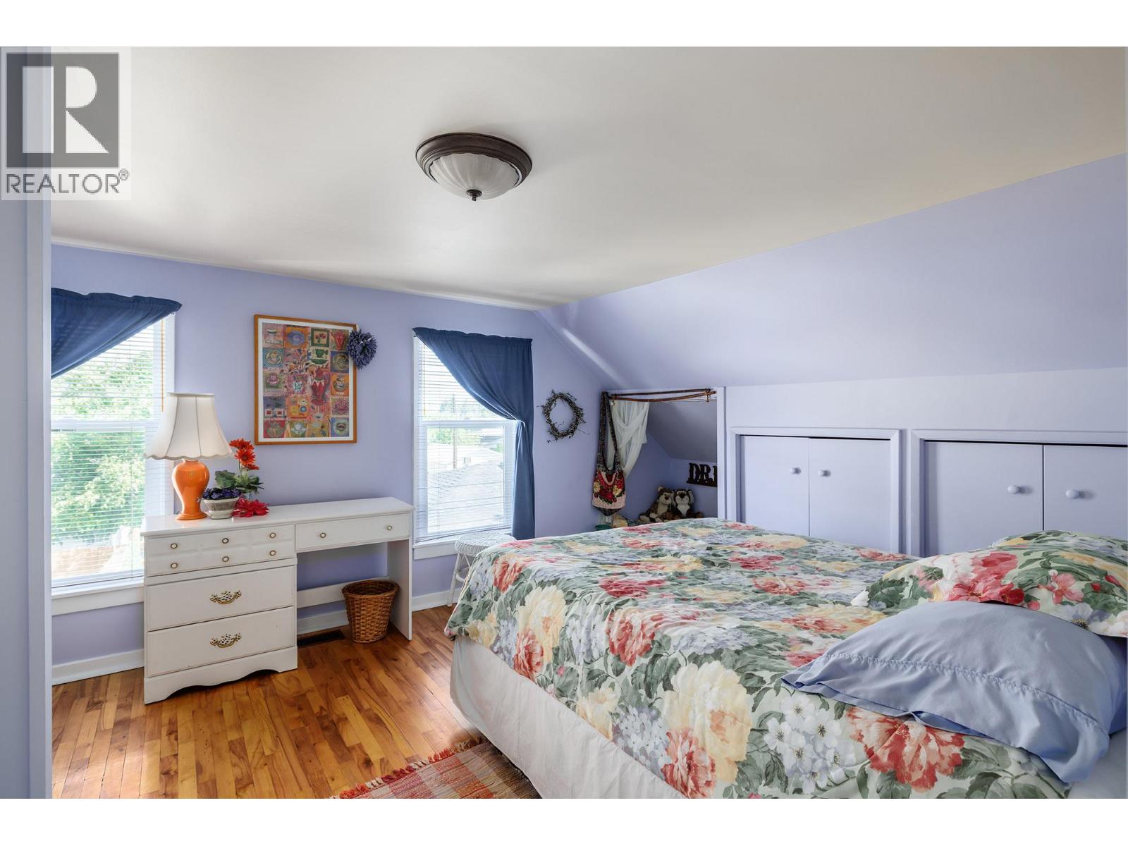 Photo 6 of 1419 Cherry Crescent W, Kelowna BC