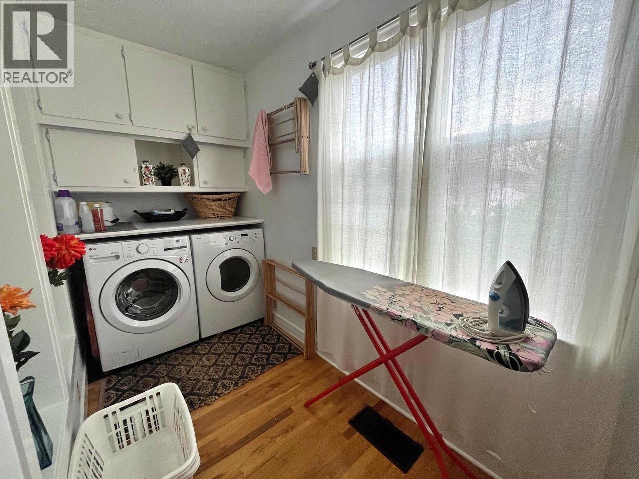 Photo 16 of 1419 Cherry Crescent W, Kelowna BC