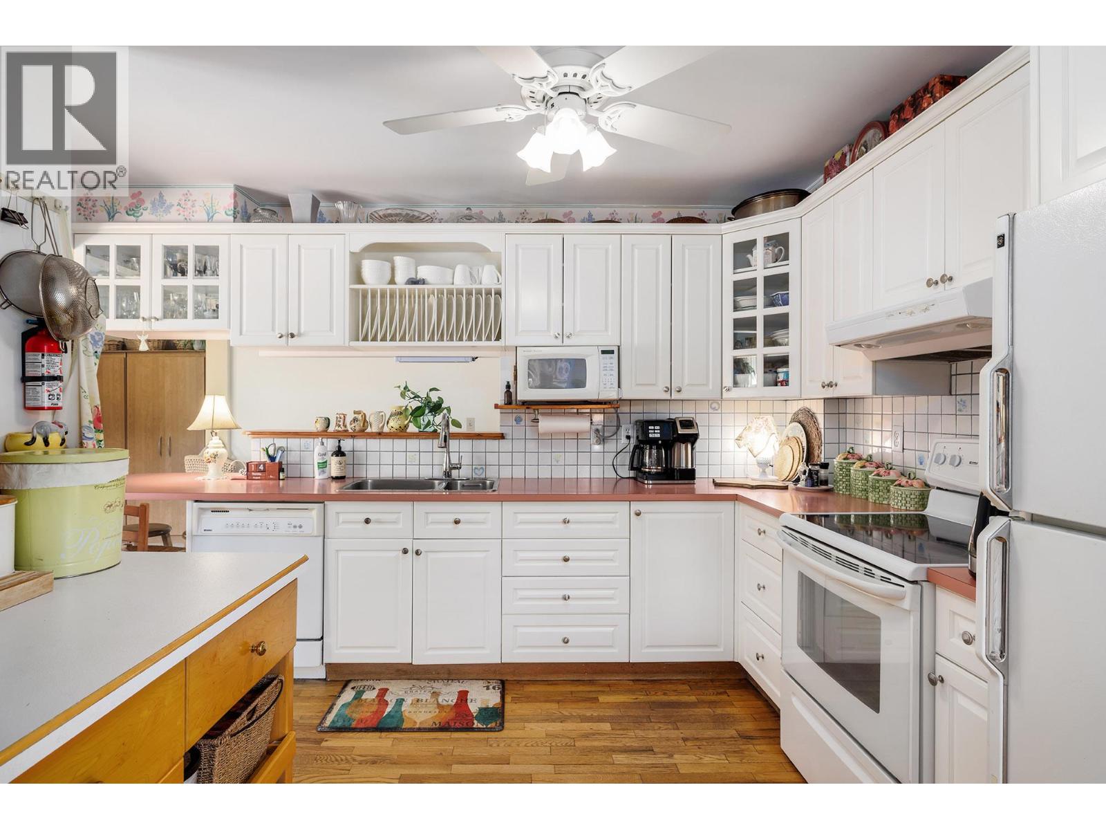 Photo 23 of 1419 Cherry Crescent W, Kelowna BC