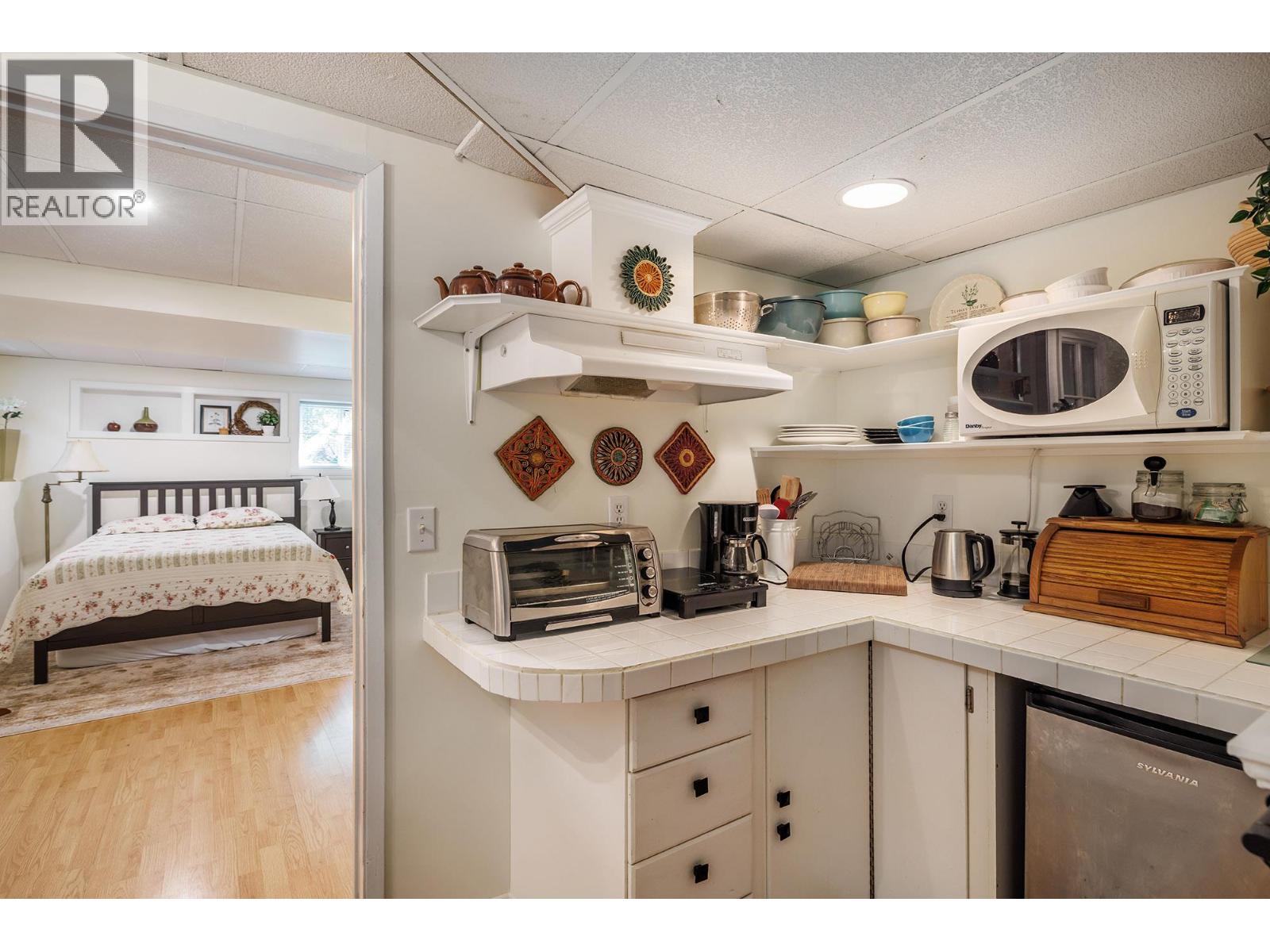 Photo 15 of 1419 Cherry Crescent W, Kelowna BC