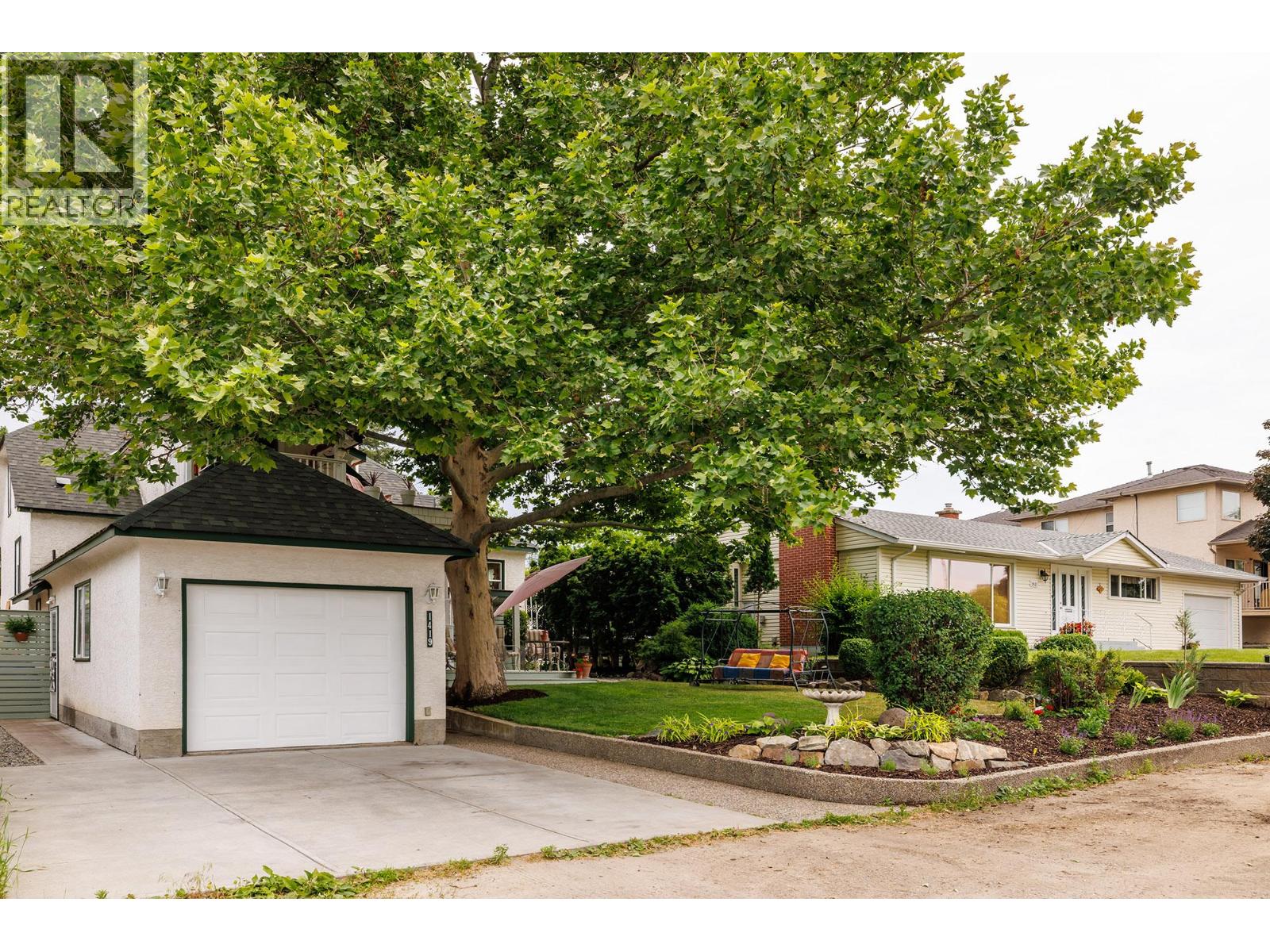 Photo 11 of 1419 Cherry Crescent W, Kelowna BC