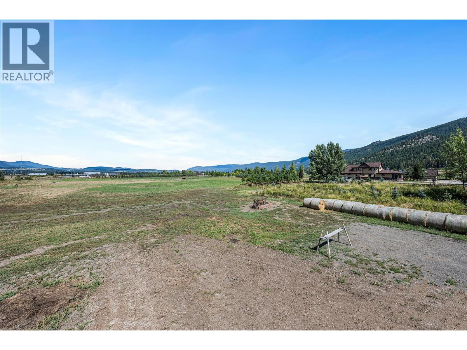 Photo 23 of 211 Pleasant Valley Cross Road, Armstrong BC
