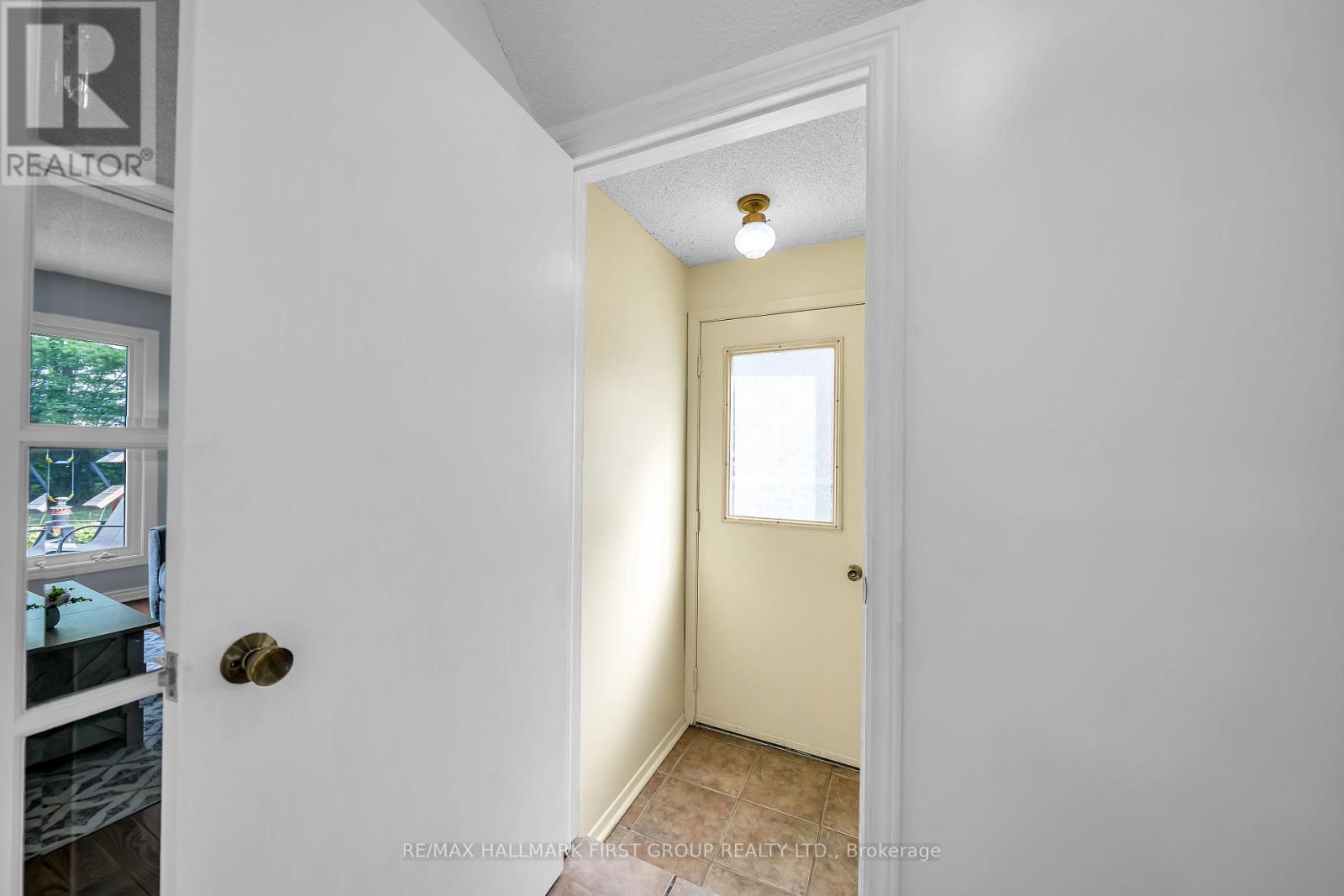 Photo 27 of 1138 Tanzer Court, Pickering ON