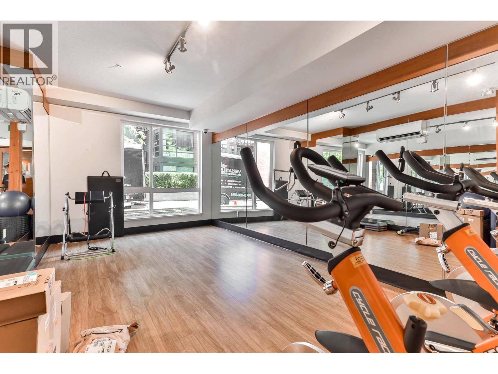 Photo 13 of 527 723 W 3rd Street, North Vancouver BC