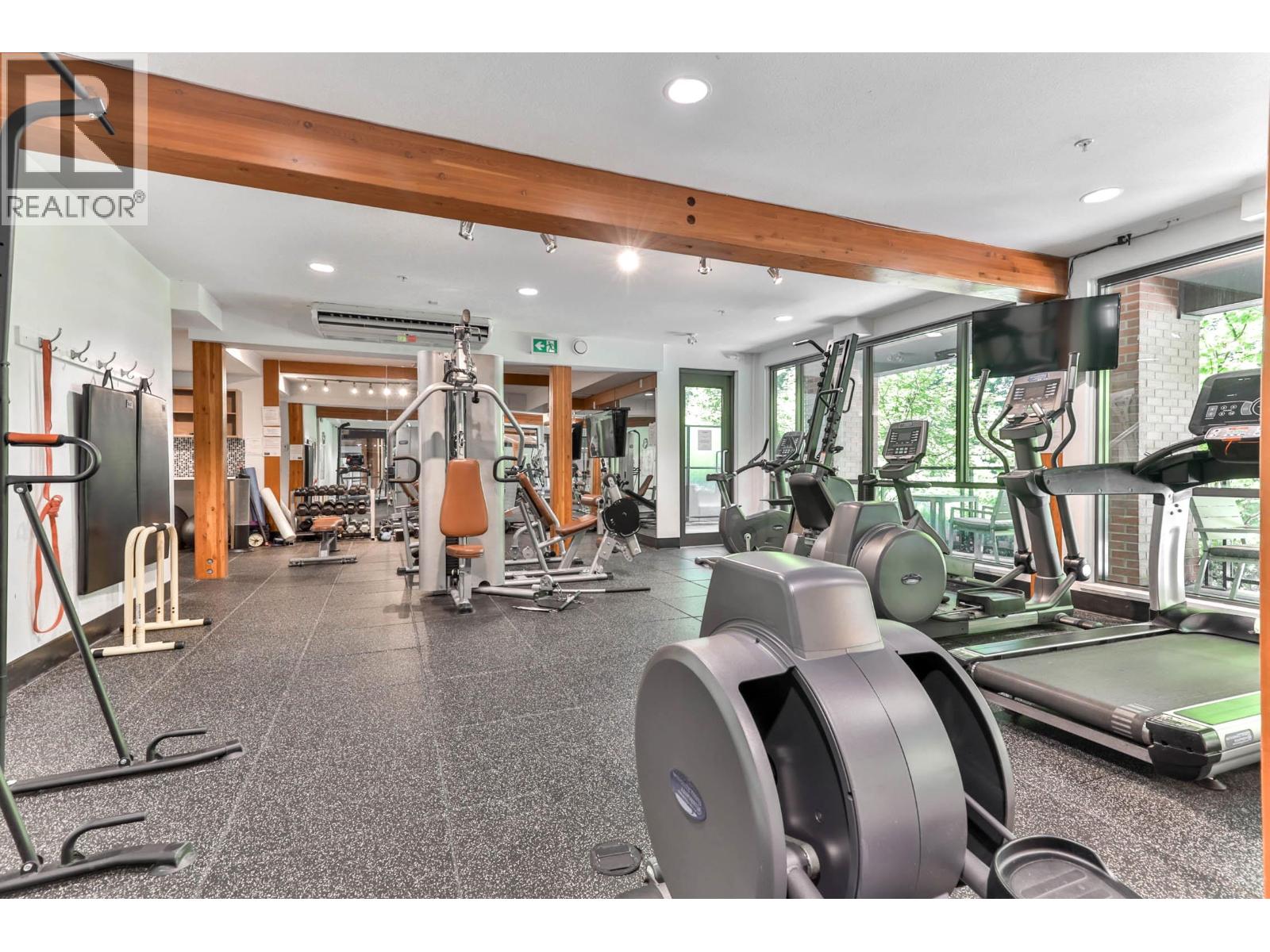 Photo 15 of 527 723 W 3rd Street, North Vancouver BC