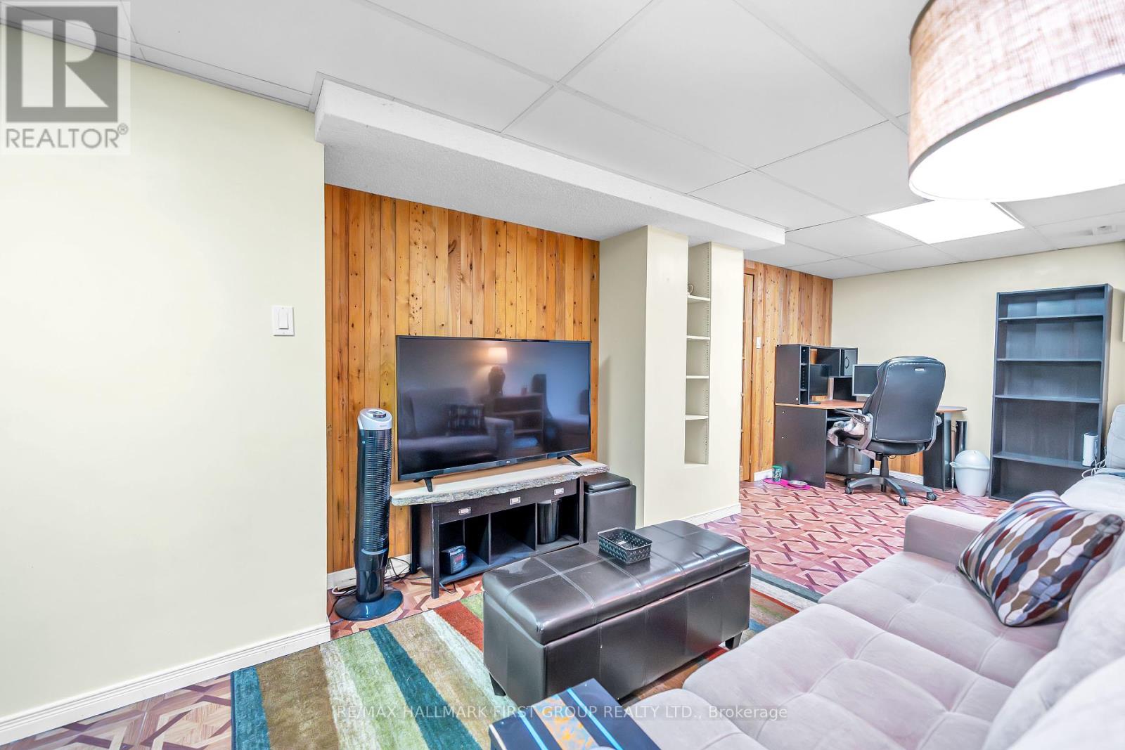 Photo 31 of 1138 Tanzer Court, Pickering ON