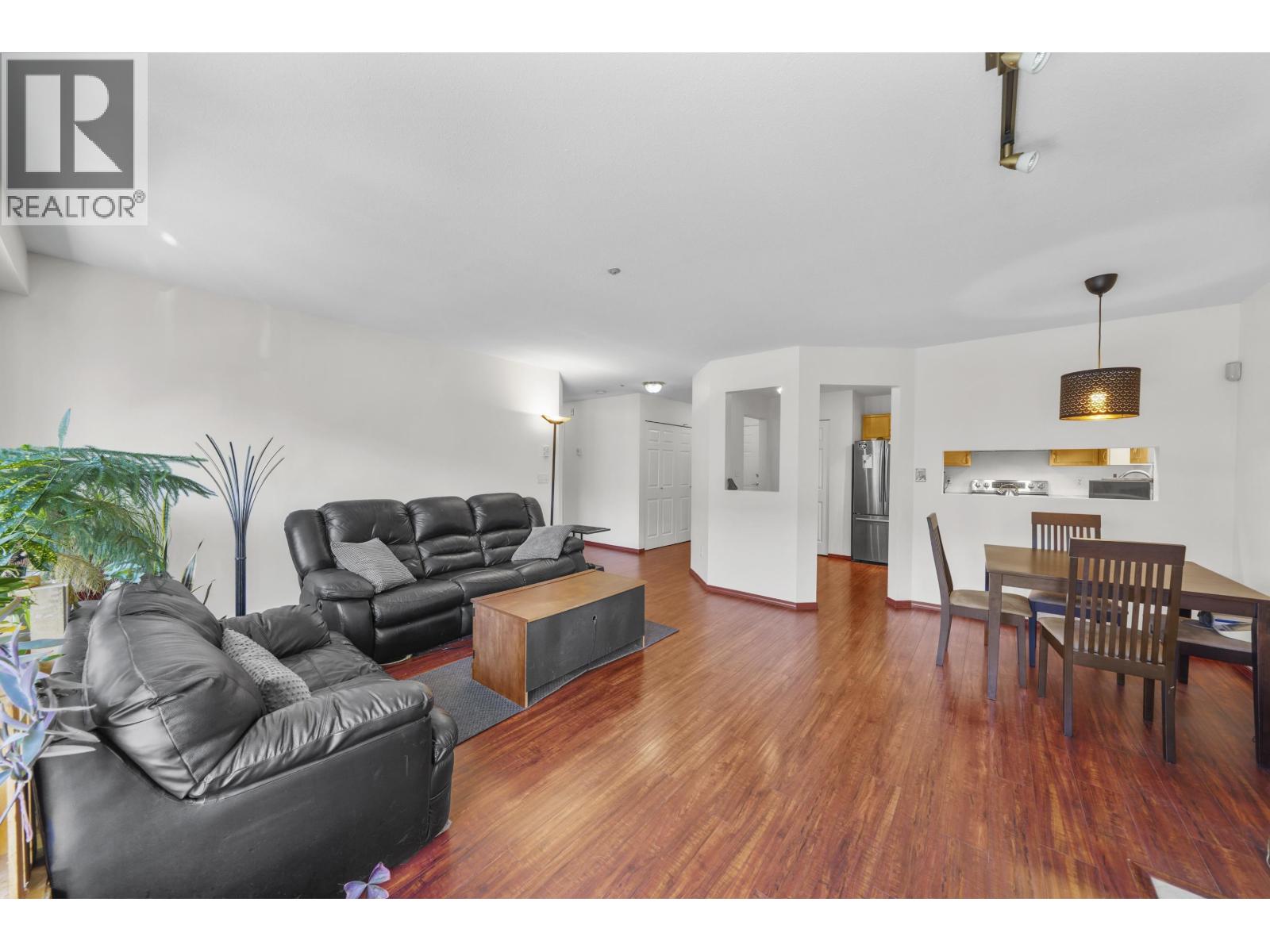 Photo 22 of 114 3400 Se Marine Drive, Vancouver BC