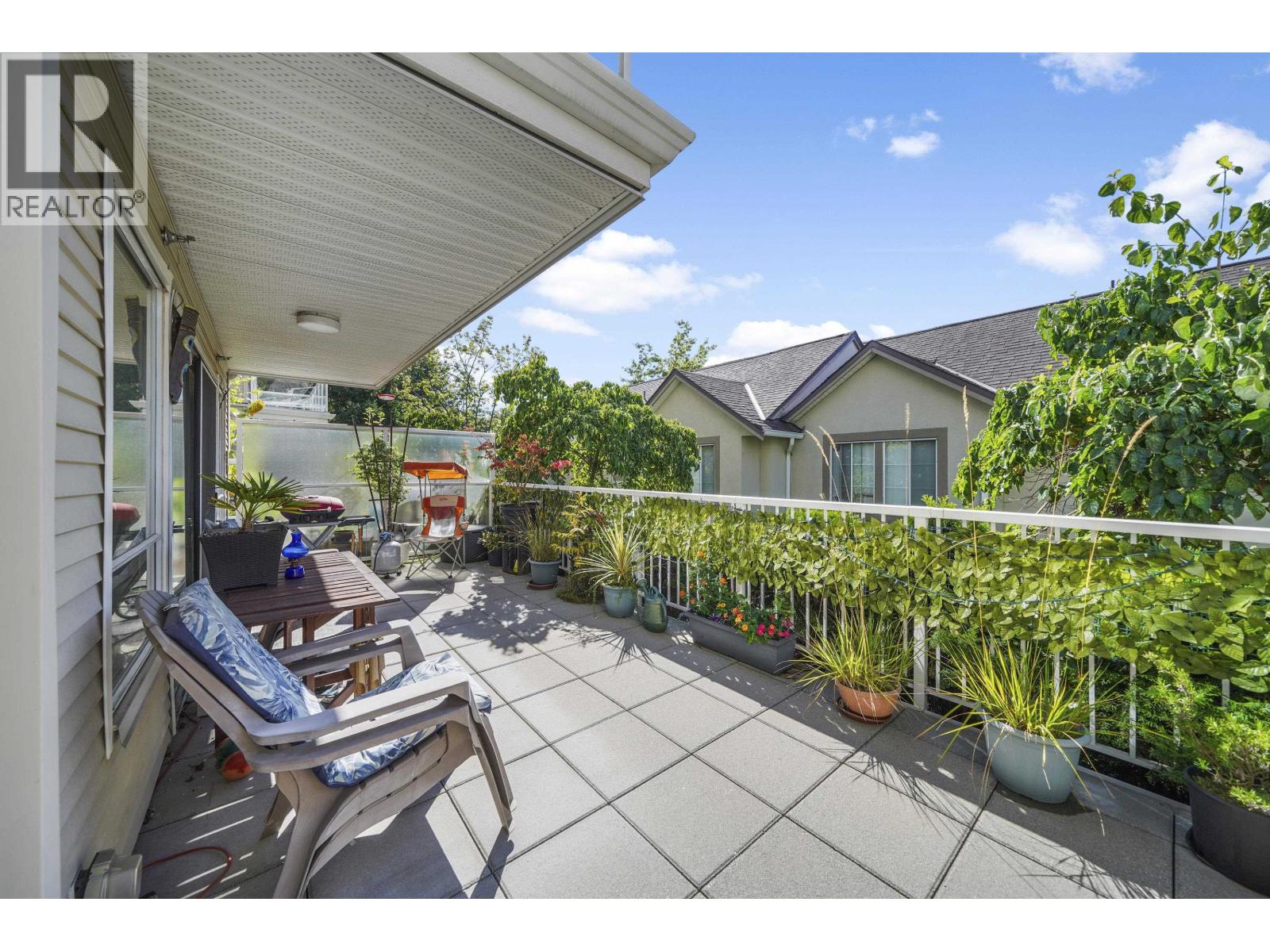 Photo 23 of 114 3400 Se Marine Drive, Vancouver BC