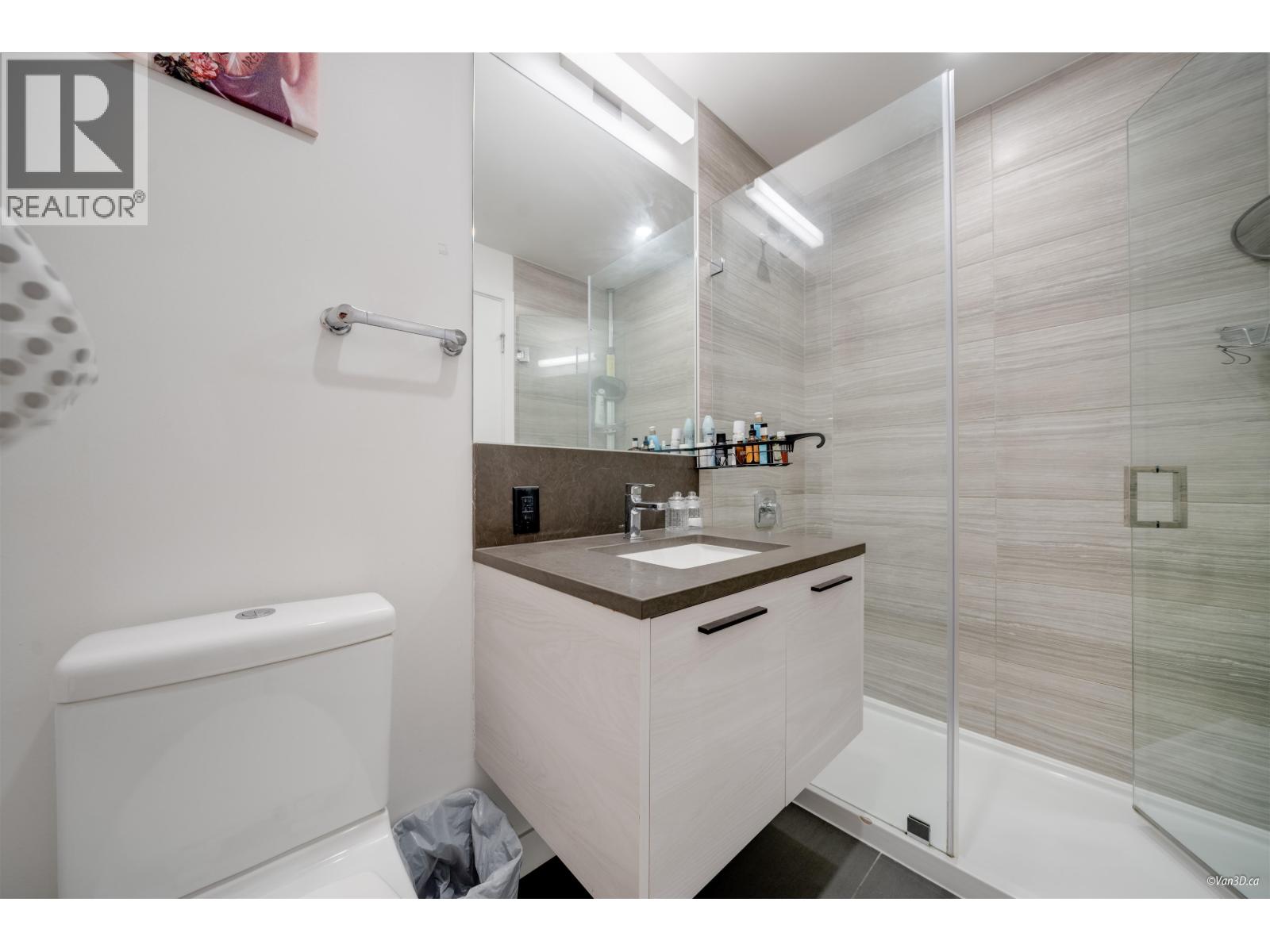 Photo 17 of 1308 6383 Mckay Avenue, Burnaby BC