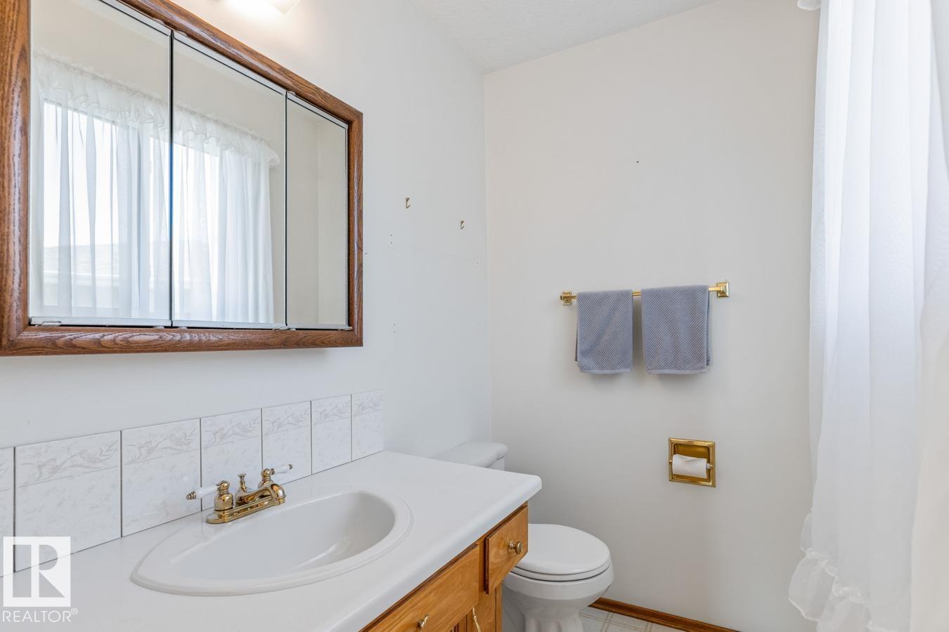 Photo 21 of 6 Strathcona Pl, Sherwood Park AB