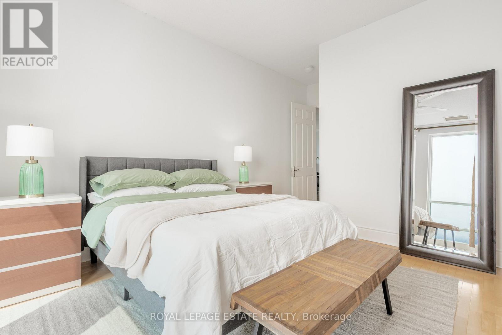 Photo 24 of Ph 06 763 Bay Street, Toronto ON