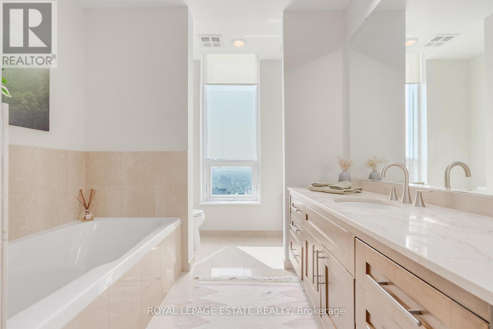 Photo 27 of Ph 06 763 Bay Street, Toronto ON