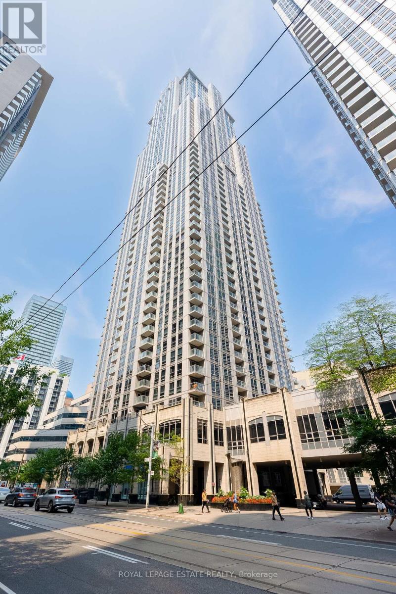 Photo 37 of Ph 06 763 Bay Street, Toronto ON