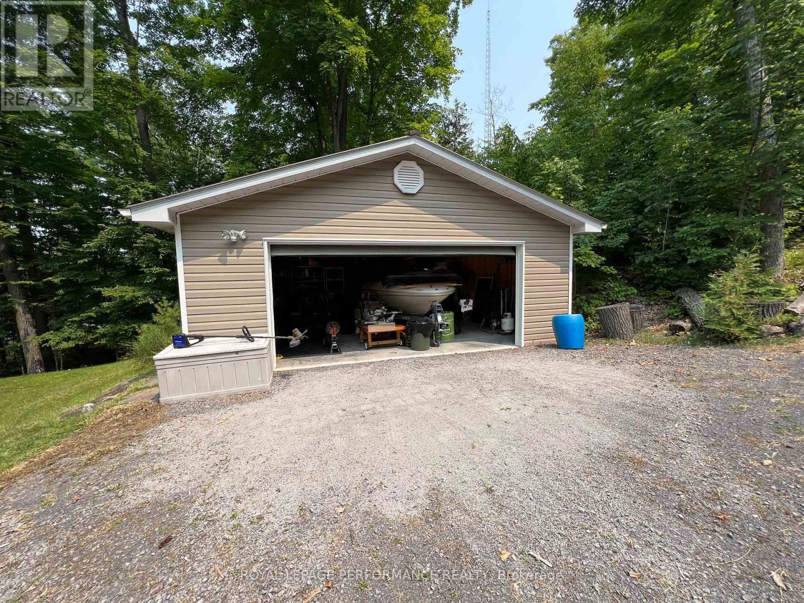 Photo 32 of 126 Lacourse Lane, Lanark Highlands ON
