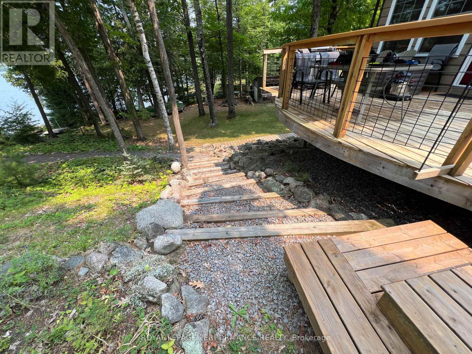 Photo 29 of 126 Lacourse Lane, Lanark Highlands ON