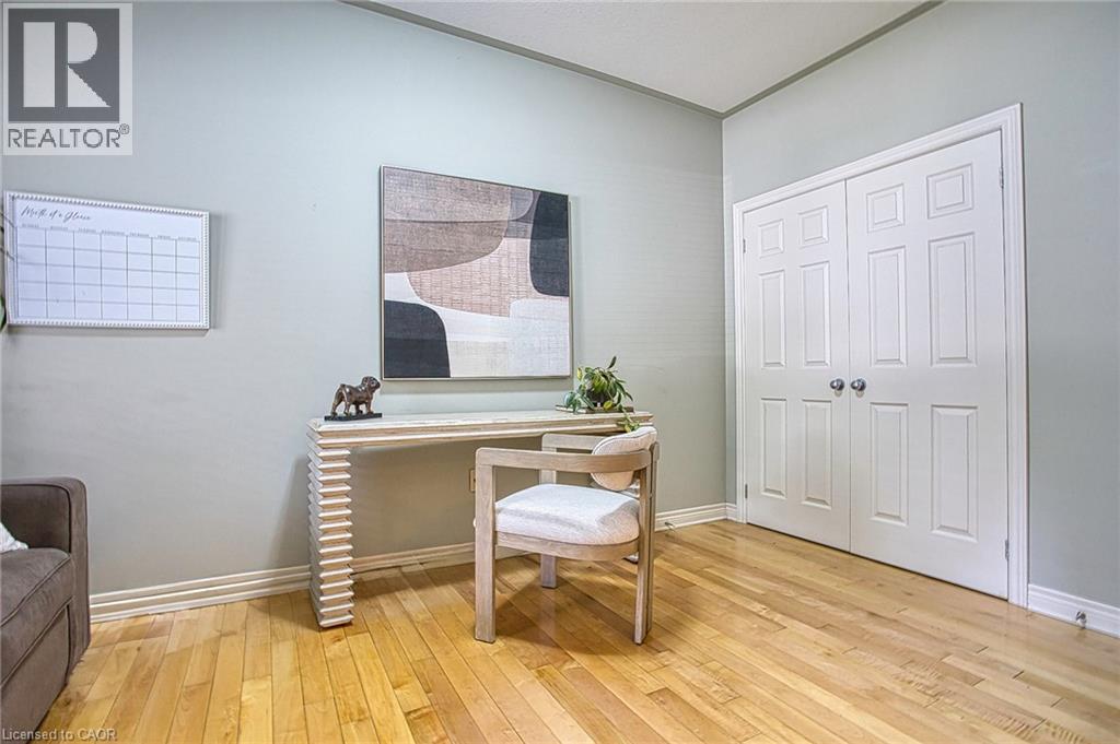 Photo 8 of 2362 Walker Court, Niagara Falls ON