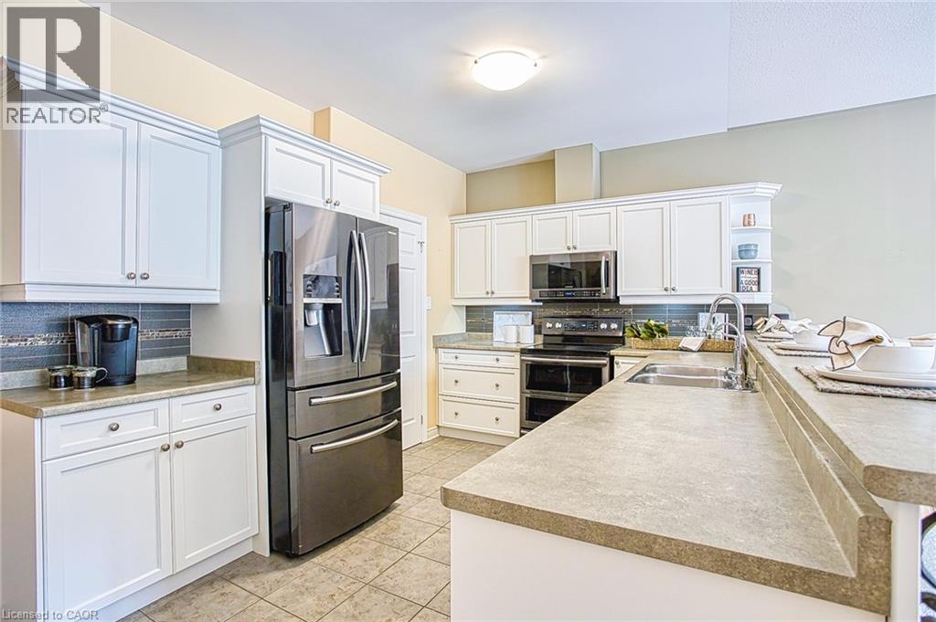 Photo 12 of 2362 Walker Court, Niagara Falls ON