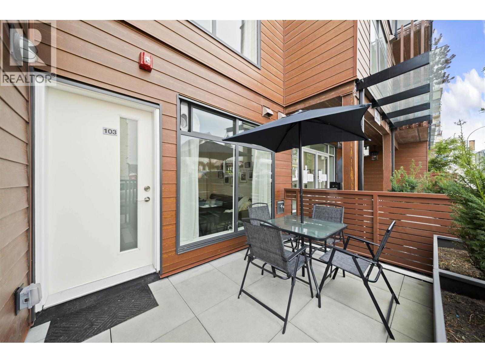 Photo 28 of 103 232 Sixth Street, New Westminster BC