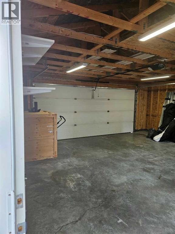 Single Family House for Sale in  Bridleglen Manor SW Bridlewood Calgary 